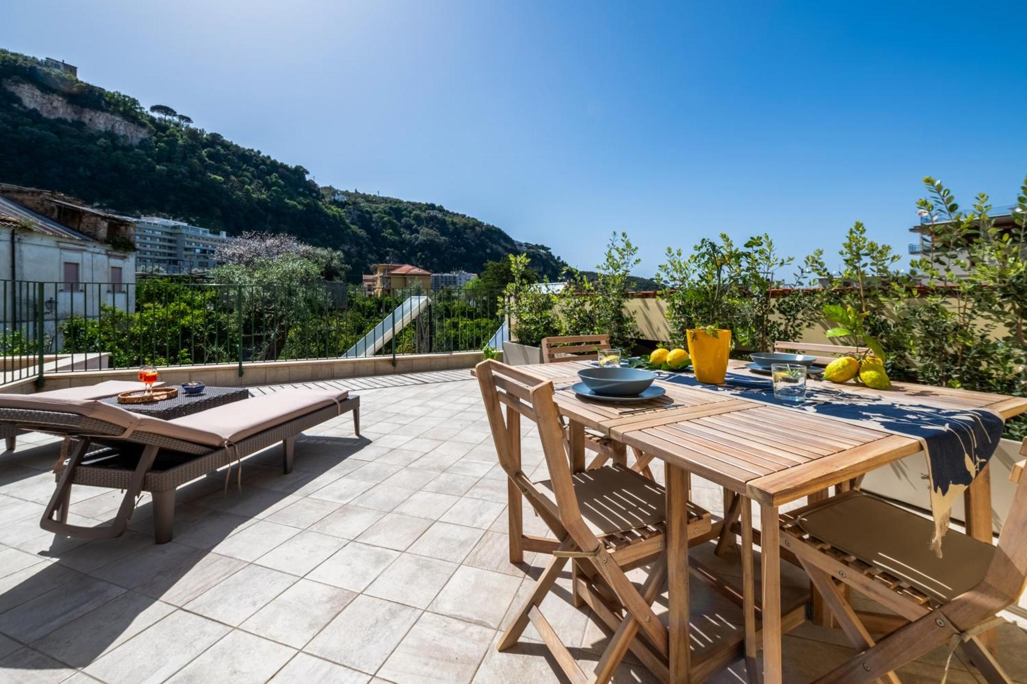 Eleni Sorrento Hotel Екстериор снимка
